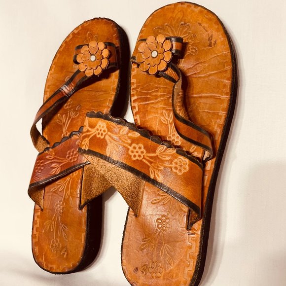 Hand-tooled leather Mexican artisanal sandals Size 4 (6,5 - 7) - Picture 1 of 7